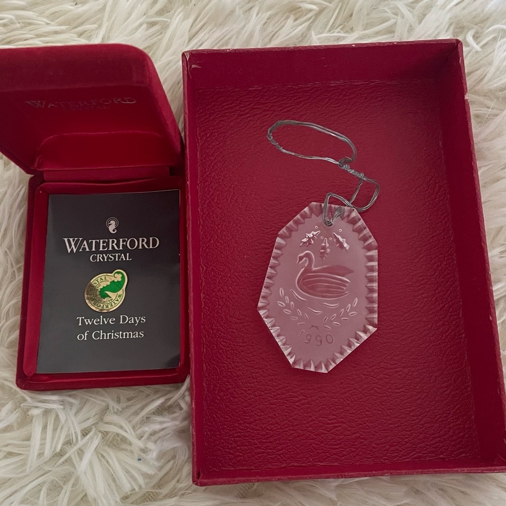 1990 Waterford Crystal Swan Ornament with Red Box